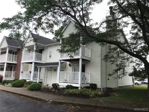 4607 Chestnut Ridge Rd #L, Amherst, NY 14228