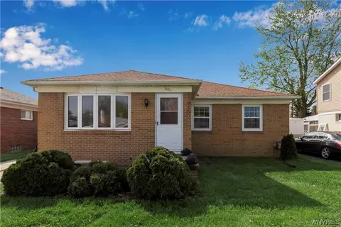 881 George Urban Blvd, Cheektowaga, NY 14225