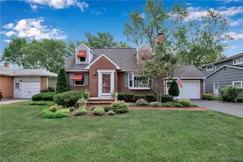 65 Redwood, Amherst, NY 14221