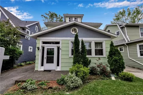 321 Euclid Ave, Kenmore, NY 14217
