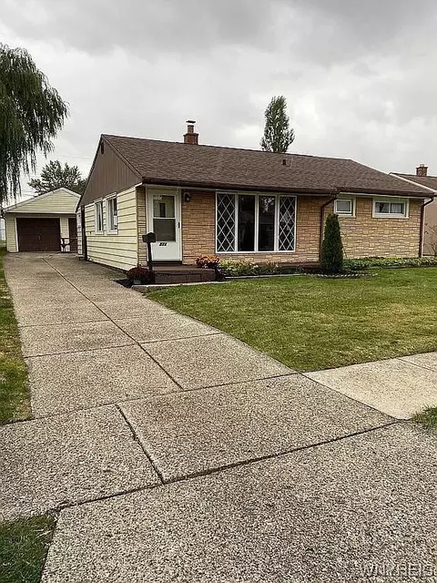 271 Dushane Dr, Buffalo, NY 14223