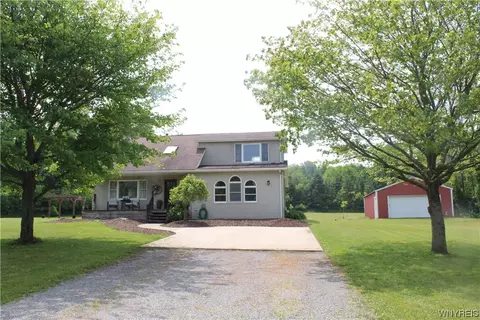 1844 Maxon Rd, Bennington, NY 14011