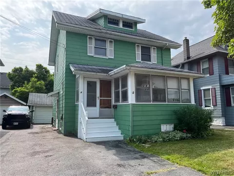 4 Union St, Batavia, NY 14020