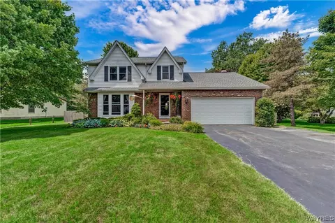 1142 Virginia Dr, Alden, NY 14004