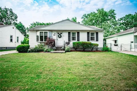 429 Mcconkey Dr, Buffalo, NY 14223