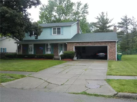 126 Torry Dr, Hamburg, NY 14075
