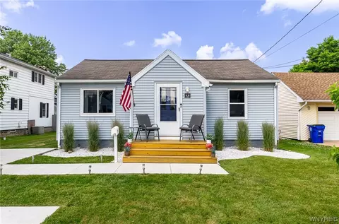 172 Fremont Ave, West Seneca, NY 14224