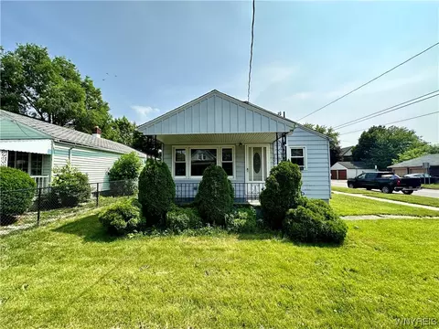 3001 Monroe Ave, Niagara Falls, NY 14303