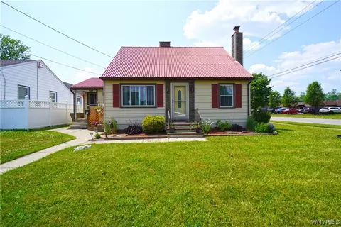 132 Wabash Ave, Cheektowaga, NY 14206