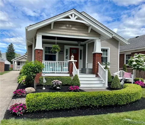 211 Mckinley Pkwy, Buffalo, NY 14220