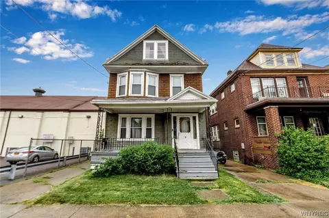 18 Krakow St, Buffalo, NY 14206