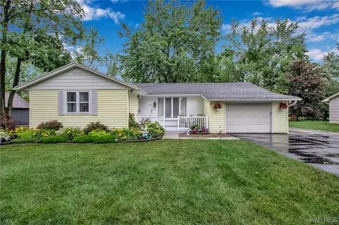 4843 Tonawanda Creek Rd, Pendleton, NY 14120