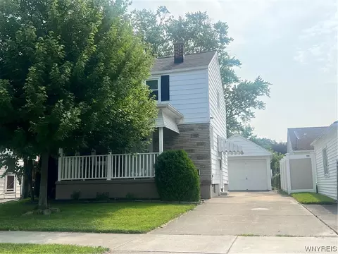 1215 87th St, Niagara Falls, NY 14304