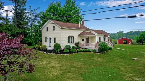 1197 Clinton Street Rd, Bennington, NY 14011