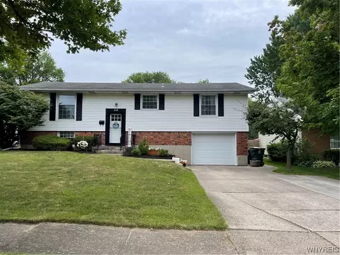 359 Argus Dr, Depew, NY 14043