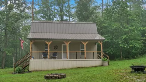 9179 Reynolds Rd, Farmersville, NY 14737
