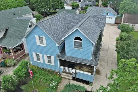 398 Niagara St, North Tonawanda, NY 14120