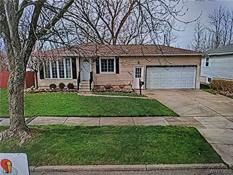162 Brookside W, Tonawanda, NY 14150