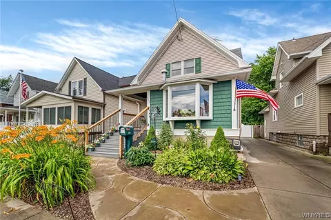 235 Grove St, Tonawanda, NY 14150