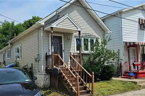 12 Harp Pl, Buffalo, NY 14207