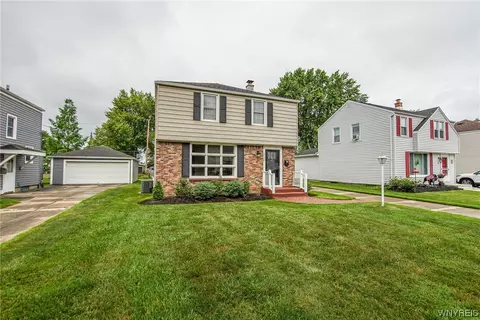 251 Covington Dr, Buffalo, NY 14220
