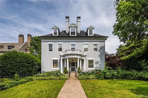 65 Oakland Pl, Buffalo, NY 14222