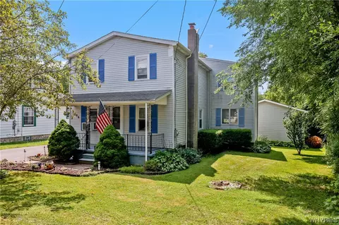 2606 Main St, Newfane, NY 14108