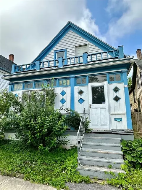 417 Riley St, Buffalo, NY 14208