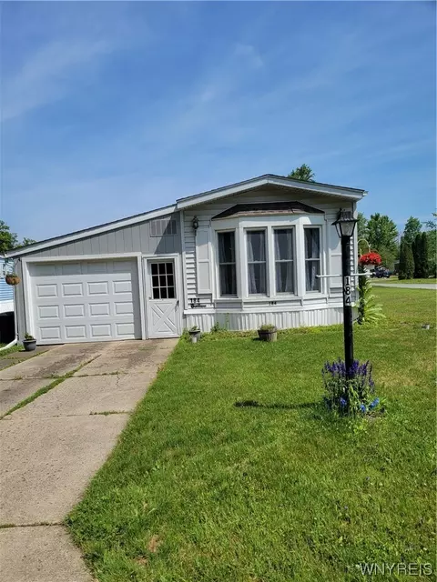184 Bush Gdns, Marilla, NY 14004