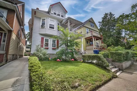 93 Inwood Pl, Buffalo, NY 14209