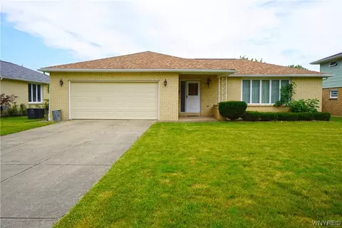 176 Noel Dr, Amherst, NY 14221
