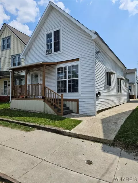 11 Pooley Pl, Buffalo, NY 14213