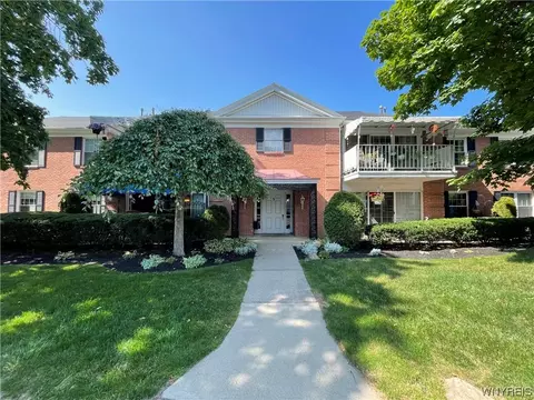 3 Homer Ln #G, Amherst, NY 14221
