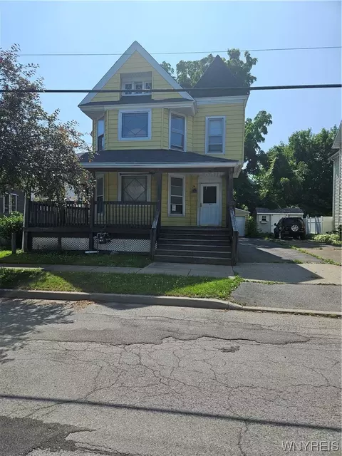 10 Dellinger Ave, Batavia, NY 14020