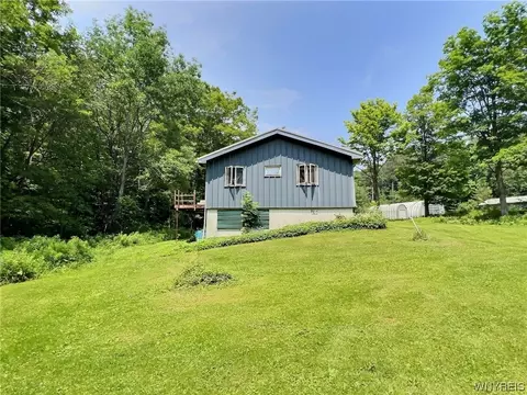 8027 Healy Rd, Farmersville, NY 14737