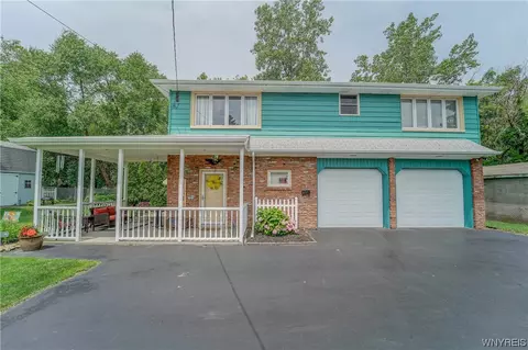 75 Sawyer Ave, Lancaster, NY 14086