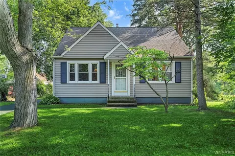 555 Willow Ave, North Tonawanda, NY 14120