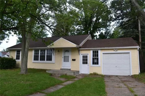 621 Mount Vernon Rd, Cheektowaga, NY 14215