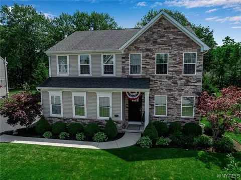 5848 Monaghan Ln, Clarence Center, NY 14032