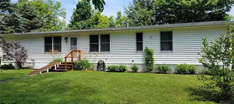 177 Bush Gdns, Marilla, NY 14004