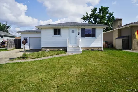 12 E Toulon Dr, Cheektowaga, NY 14227