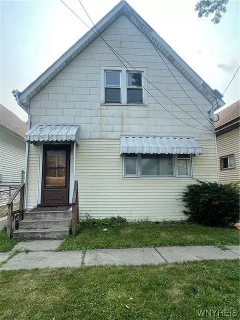 29 Glenn St, Buffalo, NY 14206