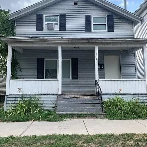 107 State St, Batavia, NY 14020