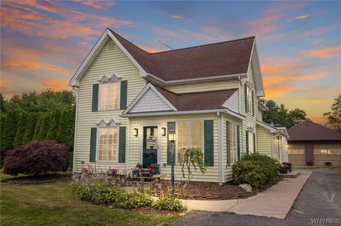 645 Main Rd, Pembroke, NY 14036