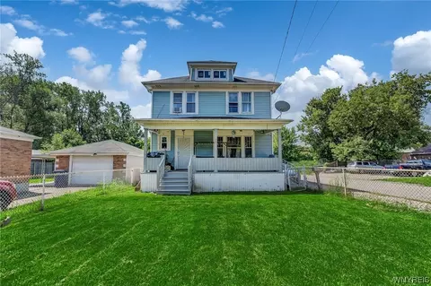 1901 Mackenna Ave, Niagara Falls, NY 14303