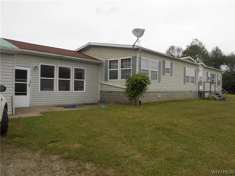 7893 Vernon Rd, Franklinville, NY 14737
