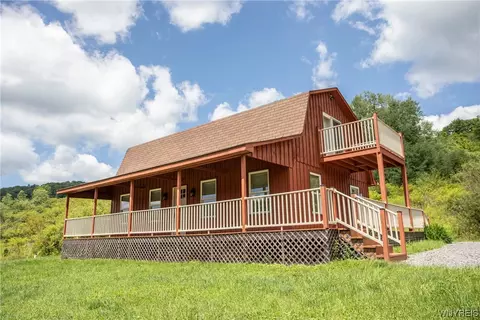 3670 Humphrey Rd, Humphrey, NY 14741