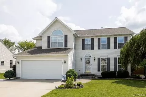 133 Jamestown Rd, Grand Island, NY 14072