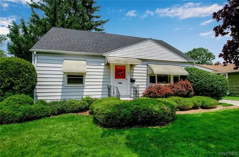 722 Park Ave, North Tonawanda, NY 14120
