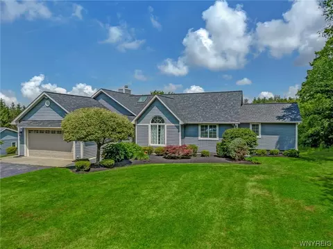 171 Dersam Rd, Bennington, NY 14004